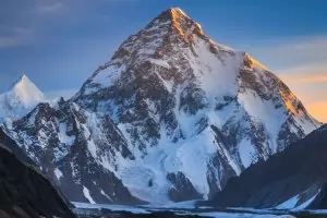 Еверест отне живота на 17 души този сезон 
