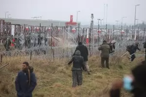 Полски граничари са обстрелвани откъм Беларус