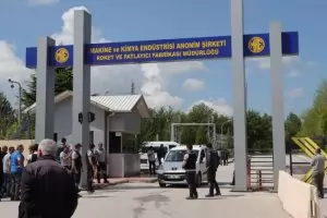 Петима души загинаха при голям взрив в ракетен завод в Анкара