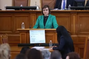 Разходите за пенсии и здраве са рекордни, но никой не е доволен