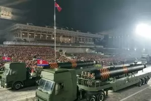 Русия и Китай уважиха ядрен парад на Северна Корея
