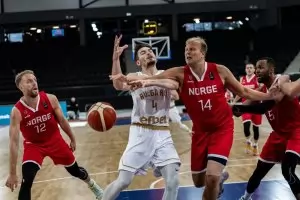 Аутсайдерът Норвегия за малко да унижи баскетболните национали