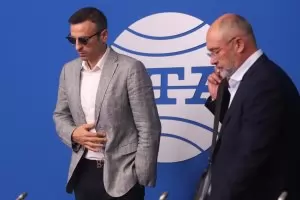 Бербатов помоли лично премиера за проверка на БФС