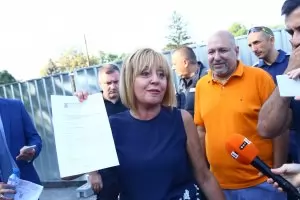 Около ПСА вече има ограда