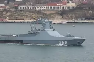 Русия спря с изстрели търговски кораб в Черно море 