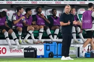 Футболният "маншафт" остана без селекционер