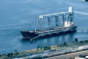 Русия е атакувала търговски кораб в Черно море