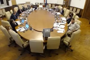 ЦИК скандално отмени машинния вот за местните избори