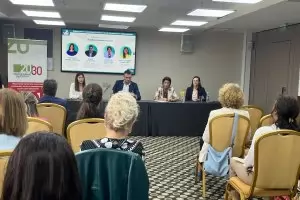Училищните директорски конкурси може да се излъчват онлайн
