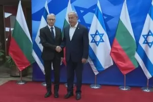 "Хамас" държи двама заложници от български произход