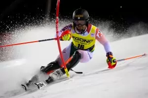 Алберт Попов остана 11-и във втория слалом за Световната купа 