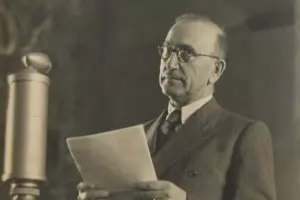 Столичен булевард е носил имената на Хитлер, Мусолини и Клемент Готвалд