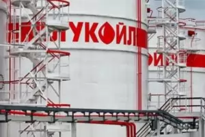 "Недоглеждане" на ЕС превърна България в руски петролен хъб