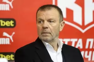 "ЦСКА 1948" ще се раздели със Стойчо Младенов