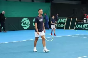 Пасив от 0-2 за България в първия ден за Купа "Дейвис"