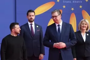 Косово и Крим сближават Сърбия и Украйна