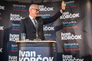 Противник на премиера Фицо спечели първия президентски тур в Словакия