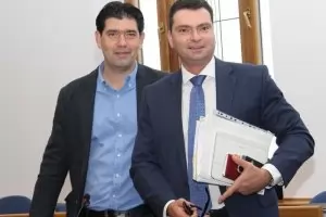 Бунт срещу Нинова избухна в ръководството на БСП