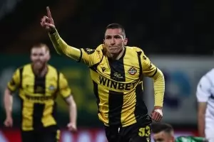 НАП запорира сметките на футболния "Хебър"