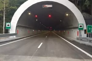 Фалшива аларма в "Ечемишка" освети хаос в пътните тунели 