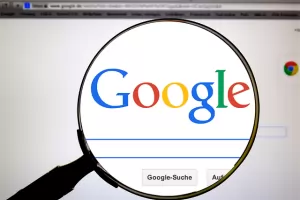 Атакуват Google заради премахнати връзки към медии в САЩ