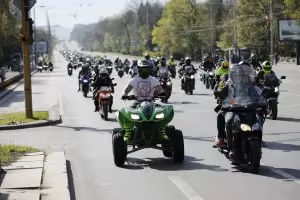 20 000 мотоциклета откриват в София мотосезона