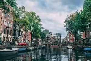 Амстердам забрани новите хотели