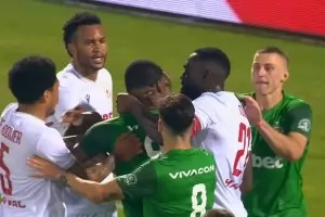 БФС наказа сурово побойниците от мача в Разград