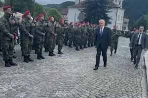 България отбеляза Априлското въстание със заря в Панагюрище