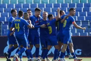 "Крумовград" завърза битката за второто място в Първа лига