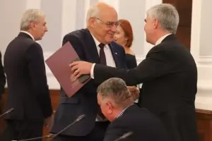 Сключени са два договора за вертикалния газов коридор