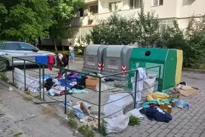 Варненският кмет: Някой тайно вади сметта от контейнерите