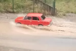 Свирепа градушка удари Западна България
