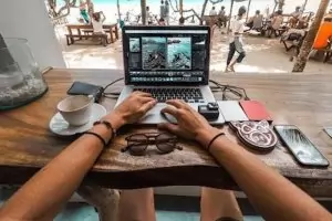 Кафенета в Европа вече пъдят дигиталните номади