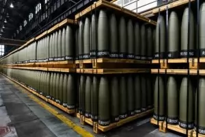 Заемът от 3.5 млрд. евро за отбраната ще напомпа още дълга