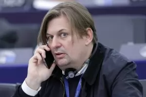 Алтернатива за Германия изгони бившия си лидер от групата за ЕП