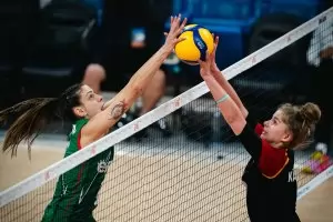 Волейболните националки пак взеха гейм и пак паднаха тежко