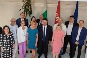 И Мая Манолова се връща под крилото на БСП