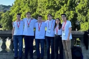 Наши математици донесоха 5 медала от международна олимпиада