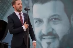 Полски тенор спечели музикалния конкурс „Гласът на Камен“