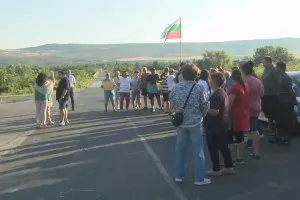 Поне 300 000 българи живеят в безводие