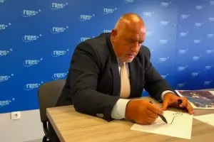Околовръстният път на София се блъсна в политиката