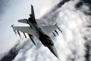 Украйна получи първите F-16