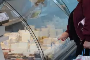 "Скорозрейки" изместват от пазара истинското сирене 