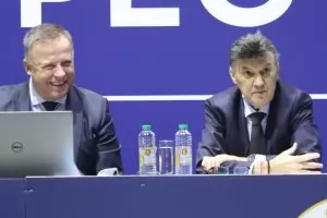 Президентът на БФС ще смени и изп. директор