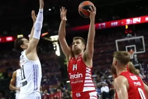 Везенков е №1 в Евролигата още преди да е започнала