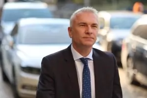 Сарафов прати в парламента СРС-тата срещу Ибрямов