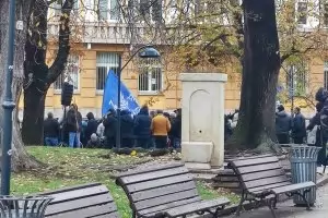 ДПС-Ново начало извади рехав протест пред НС 