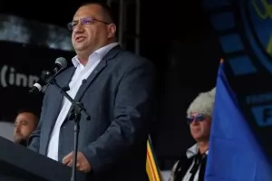 В Румъния наредиха ново броене на бюлетините от първия тур за президент