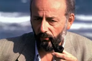 Отиде си и режисьорът Бертран Блие